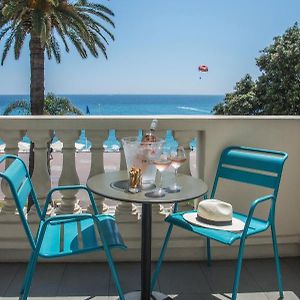 Mercure Nice Marché Aux Fleurs